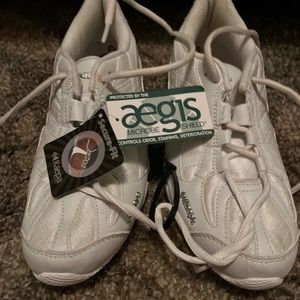 Aegis Kaepa Cheeleading Shoes New size 5
